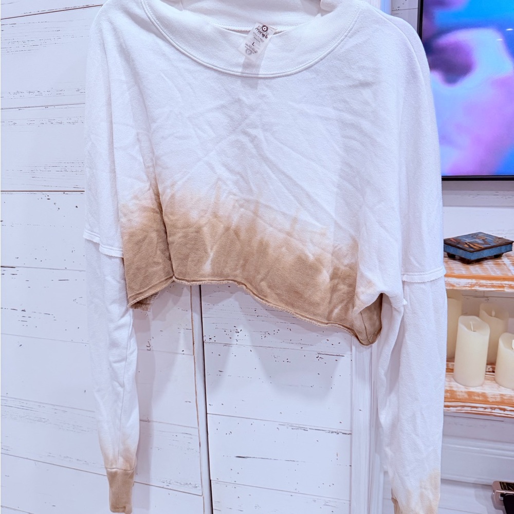 Chaser White and Tan Ombre Sweatshirt